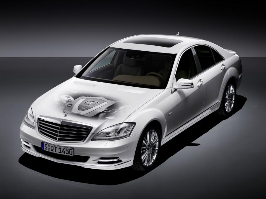  Mercedes-Benz S400 Hybrid 2009 года  (фото 12 из 14)